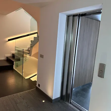 Villa Before Making A Request, Read My Host Profile At The Bottom Of Page # Premium 4 Bedroom Villa With Private Pool Near Monaco