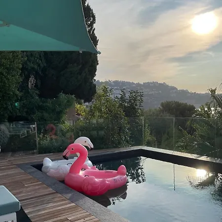 Before Making A Request, Read My Host Profile At The Bottom Of Page # Premium 4 Bedroom Villa With Private Pool Near Monaco Villa Roquebrune-Cap-Martin